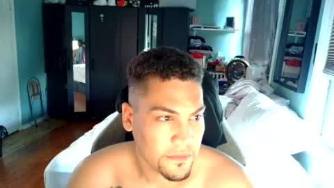 PapiiNyc21 online show from July 31, 5:01 pm