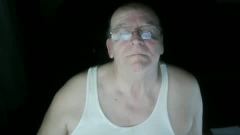 papilly online show from April 29, 8:51 am