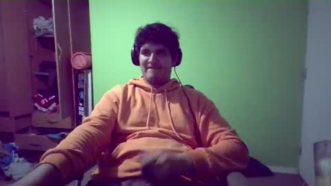 Snapshot of papitowilly999 chatting on June 21, 11:13 am Papito online show from June 21, 11:13 am