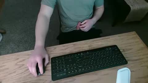 Snapshot of pappasmurf99 chatting on December 19, 3:02 am pappasmurf99 online show from December 19, 3:02 am