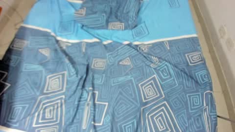 Snapshot of parejacachonda chatting on December 19, 6:56 pm sara and andreu online show from December 19, 6:56 pm