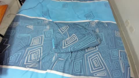 Snapshot of parejacachonda chatting on January 21, 5:41 pm sara and andreu online show from January 21, 5:41 pm