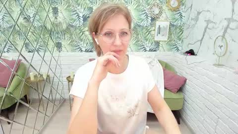 Paris online show from November 28, 1:25 pm