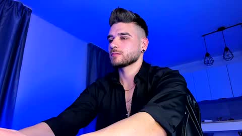 Paris online show from December 15, 7:42 pm