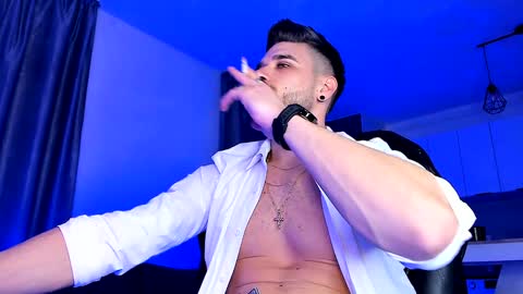 Paris online show from January 23, 8:02 pm