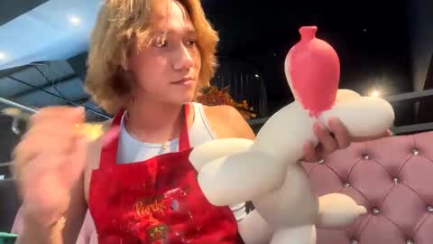 Snapshot of parisstone2 chatting on January 22, 8:38 pm connie online show from January 22, 8:38 pm