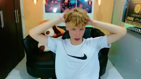 park_jimin1 online show from September 17, 11:56 am