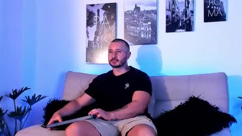 parker lavine online show from February 2, 12:09 am