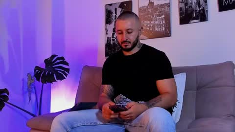 parker lavine online show from May 30, 2:30 am