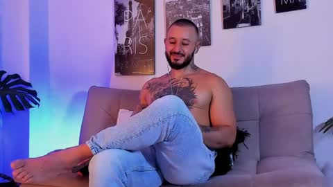 parker lavine online show from June 13, 2:09 am