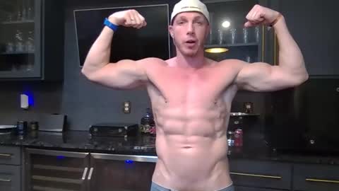 Snapshot of parkerflexes chatting on April 28, 1:16 pm Parker online show from April 28, 1:16 pm