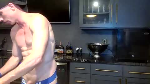 Snapshot of parkerflexes chatting on July 4, 6:19 am Parker online show from July 4, 6:19 am