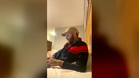 parkertom525 online show from May 16, 7:34 pm