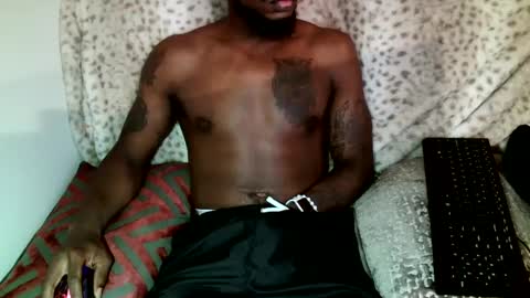 Snapshot of parlay0028 chatting on December 20, 6:45 pm Parlay tellio online show from December 20, 6:45 pm