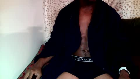 Snapshot of parlay0028 chatting on January 27, 2:20 am Parlay tellio online show from January 27, 2:20 am