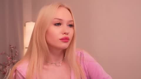 Sofi online show from November 27, 1:57 pm