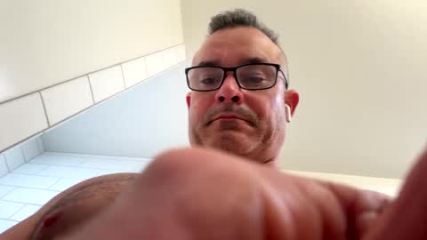 pasadoplaya online show from March 6, 1:35 pm