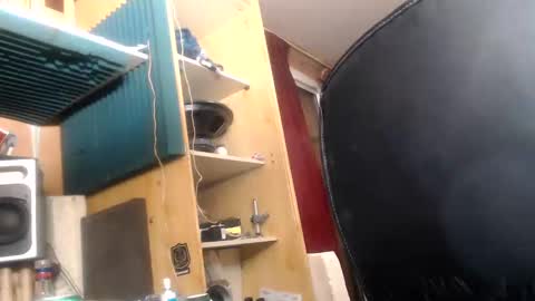 Snapshot of pascal88881 chatting on December 9, 6:34 am pascal88881 online show from December 9, 6:34 am