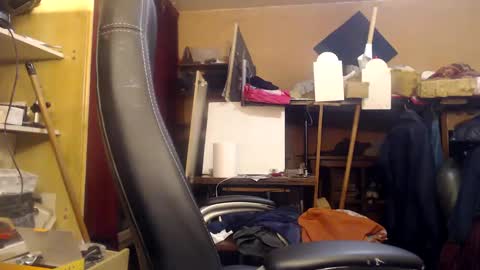 Snapshot of pascal88881 chatting on January 1, 6:16 pm pascal88881 online show from January 1, 6:16 pm