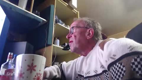 Snapshot of pascal88881 chatting on October 12, 7:07 am pascal88881 online show from October 12, 7:07 am