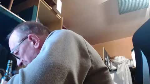 Snapshot of pascal88881 chatting on November 5, 12:43 am pascal88881 online show from November 5, 12:43 am