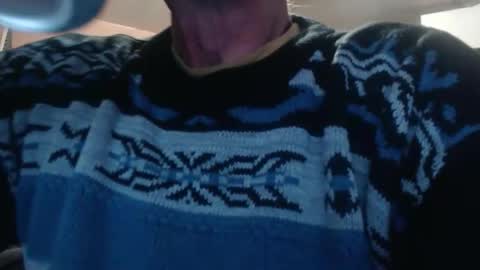 Snapshot of pascal88881 chatting on December 15, 7:18 pm pascal88881 online show from December 15, 7:18 pm