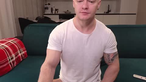 Snapshot of pashka_x chatting on January 23, 6:06 am Pashka online show from January 23, 6:06 am