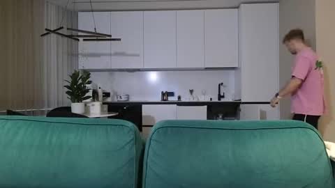 Snapshot of pashka_x chatting on November 4, 6:23 am Pashka online show from November 4, 6:23 am