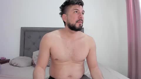 Snapshot of pasionaleshot69 chatting on September 13, 10:48 am Violetafantasy online show from September 13, 10:48 am