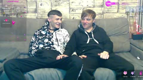 Max tall dark-haired guy with tattoos and Phil blond-haired online show from April 14, 2:06 am