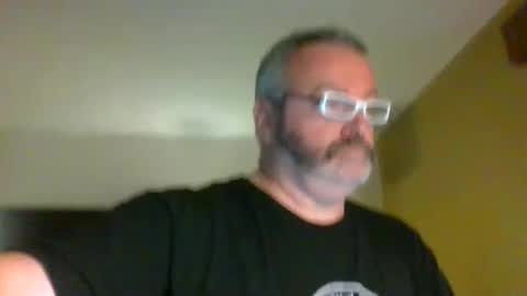 passporttraveler1 online show from October 23, 12:54 am