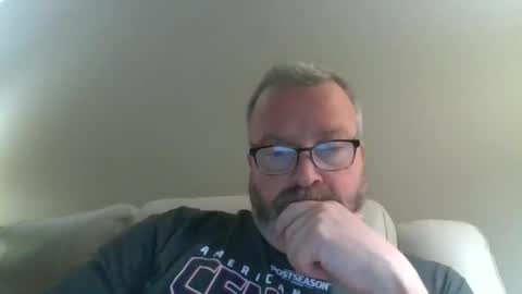 passporttraveler1 online show from April 24, 1:52 am