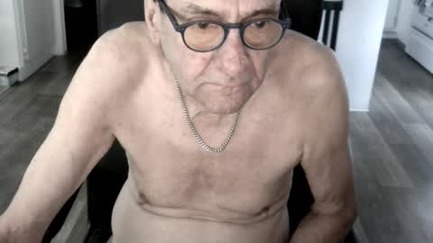 Bob online show from August 4, 1:42 am