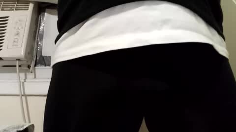 Snapshot of pato0008 chatting on December 15, 9:35 am JD online show from December 15, 9:35 am