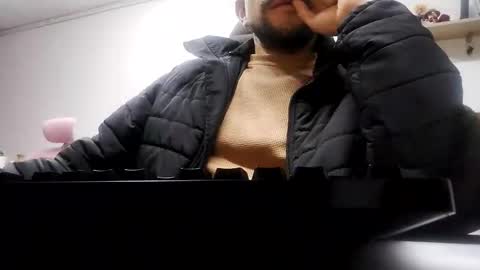 Snapshot of pato_lavida_ chatting on April 15, 11:05 pm pato_lavida_ online show from April 15, 11:05 pm