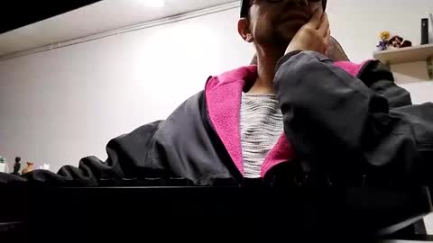 Snapshot of pato_lavida_ chatting on April 21, 4:41 am pato_lavida_ online show from April 21, 4:41 am