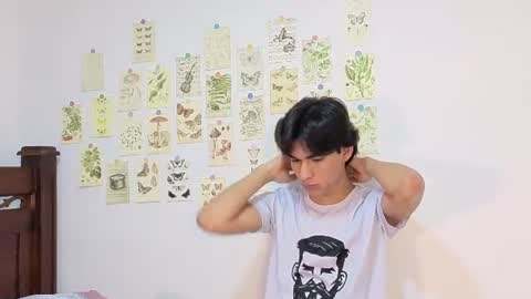 patri_ck_villa online show from July 4, 4:02 pm