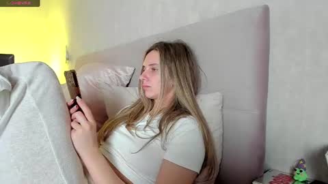 Patricia online show from July 18, 9:18 pm