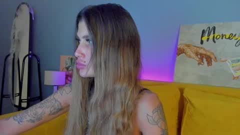 Snapshot of patricia_cox chatting on October 31, 8:10 pm Patricia GMT2 Wed-Thu 5-11am Sat-Mon 5-11am online show from October 31, 8:10 pm