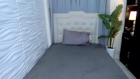 patricia_miller08 online show from October 25, 6:43 am