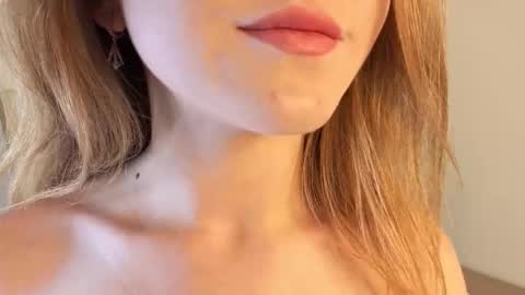 Vicki online show from September 24, 10:18 am