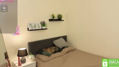 Vicki online show from October 17, 10:07 am