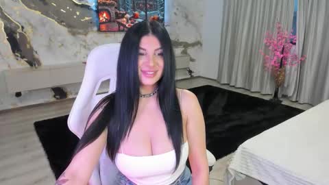 Snapshot of patriciakeys chatting on November 27, 5:20 am Patricia online show from November 27, 5:20 am