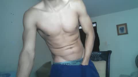 patrick_554 online show from April 20, 12:52 pm