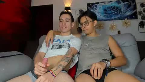 Snapshot of patrick_ander chatting on July 24, 1:09 pm patrick 19 bottom---- ander 18 top online show from July 24, 1:09 pm