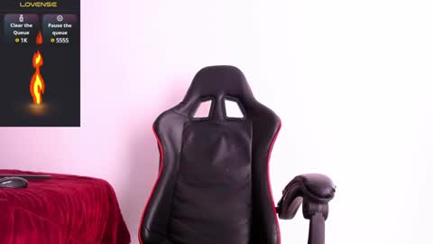 Snapshot of patrick_hot69 chatting on January 3, 5:31 pm patrick_hot69 online show from January 3, 5:31 pm