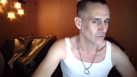 Snapshot of patricktwinslutgirl chatting on November 16, 12:44 pm LiaSweetX online show from November 16, 12:44 pm