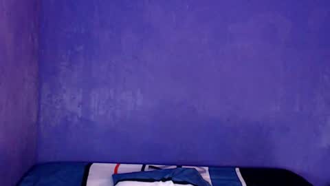 patris204 online show from November 18, 7:51 pm