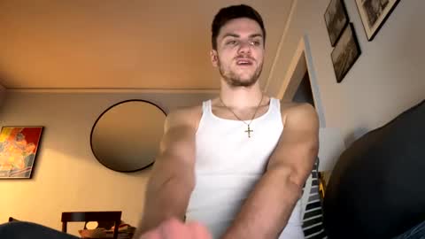 Snapshot of pattyb_ chatting on December 8, 10:57 pm Patty B online show from December 8, 10:57 pm