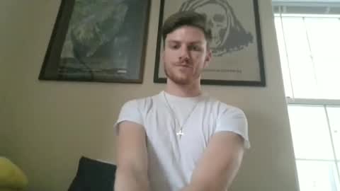 Snapshot of pattyb_ chatting on April 1, 10:29 pm Patty B online show from April 1, 10:29 pm